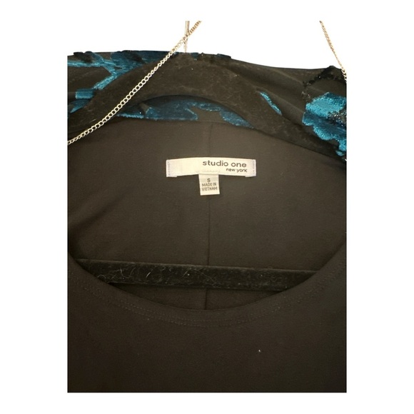 Studio One New York Black Teal Floral Velvet Overlay Dress with Necklace |Size S - Picture 5 of 13